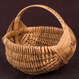 Ribbed Melon Basket