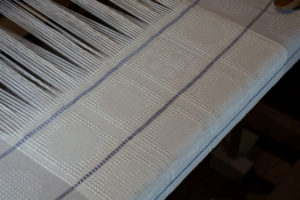 Drawloom lace